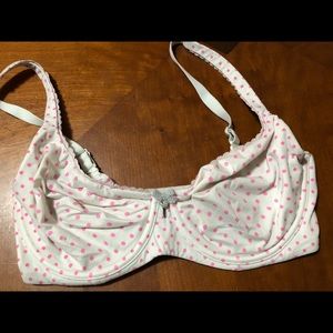 White with pink Polka dots Victoria’s Secret Bra!